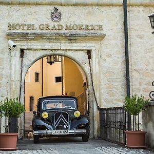 Mokrice Castle Estate
